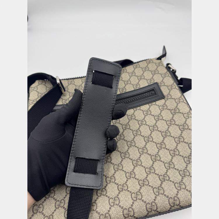 Pre Owned GUCCI GG supreme monogram black leather messenger bag