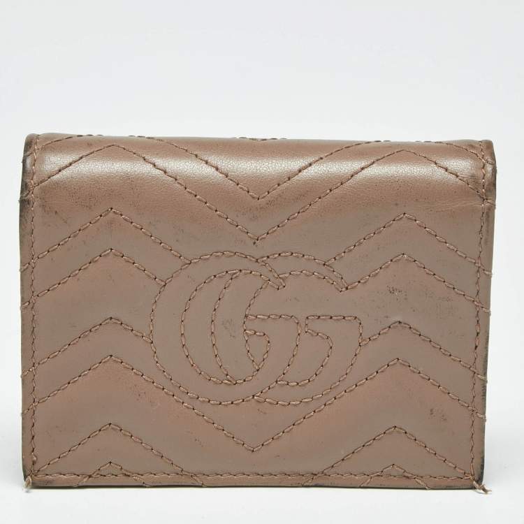 Pre Owned Gucci Beige Matelasse Leather GG Marmont Card Case