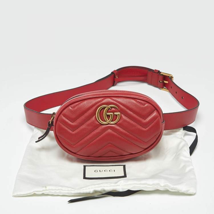 Pre Owned Gucci Red Matelassé Leather GG Marmont Belt Bag