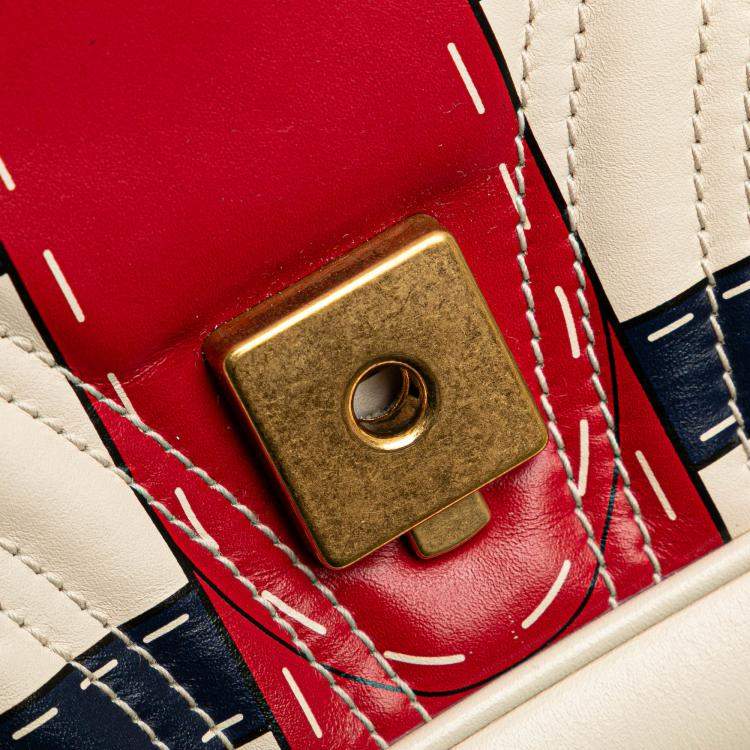 Pre Owned Gucci White Medium GG Marmont Matelasse Leather Trompe Loeil Shoulder Bag