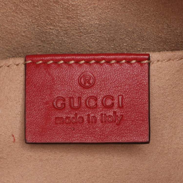 Pre Owned Gucci Red Matelassé Leather GG Marmont Belt Bag
