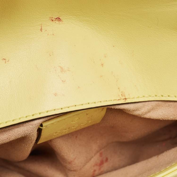 Pre Owned Gucci Yellow Matelassé Leather Super Mini GG Marmont Shoulder Bag