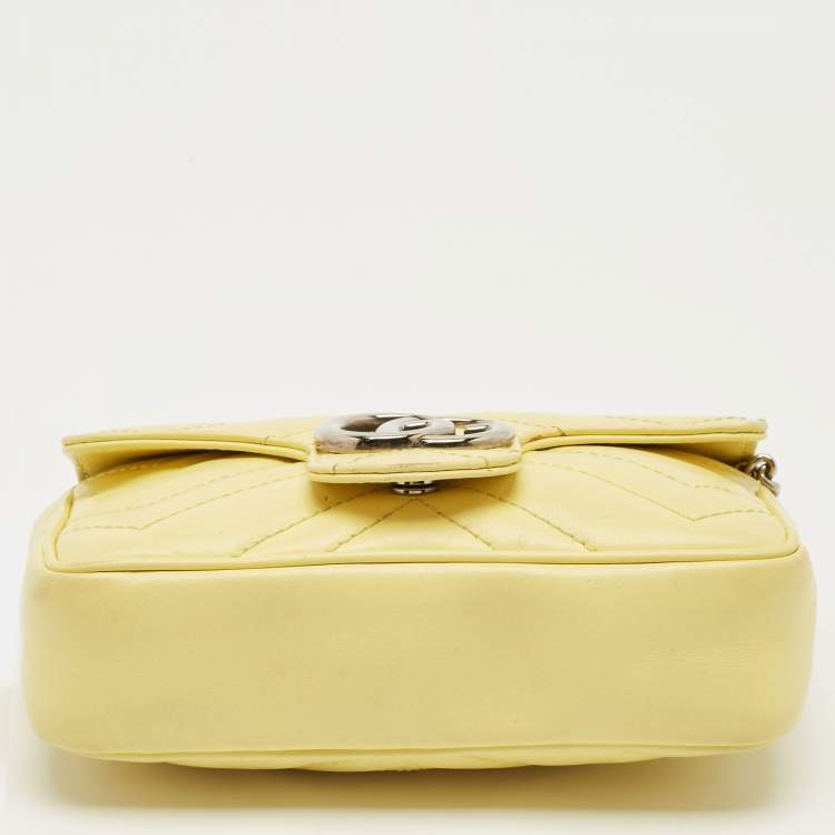 Pre Owned Gucci Yellow Matelassé Leather Super Mini GG Marmont Shoulder Bag