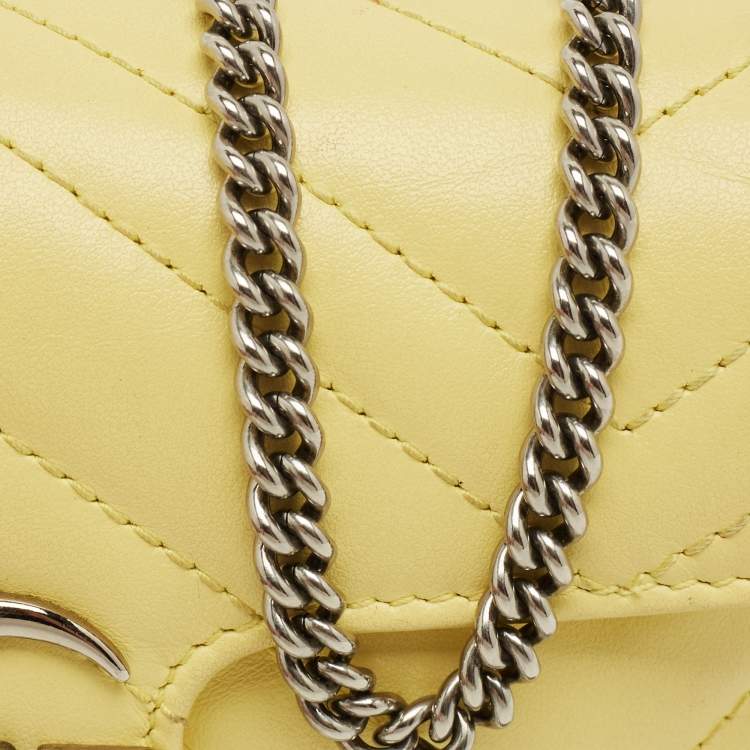 Pre Owned Gucci Yellow Matelassé Leather Super Mini GG Marmont Shoulder Bag