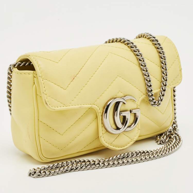 Pre Owned Gucci Yellow Matelassé Leather Super Mini GG Marmont Shoulder Bag