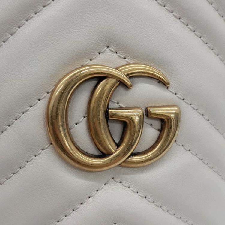 Pre Owned Gucci White Leather GG Marmont Mini Bucket Bag