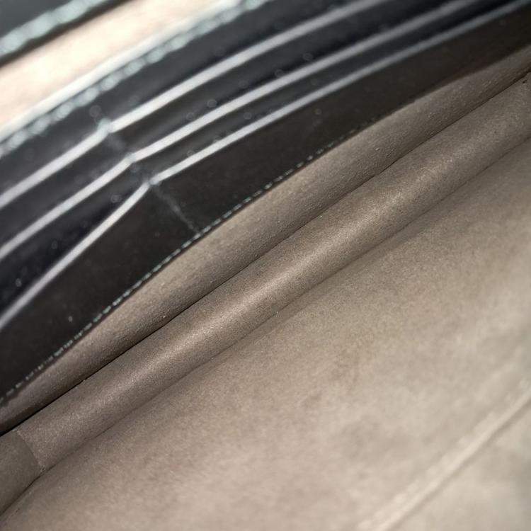 Pre Owned Gucci Beige/Black Canvas GG Supreme Clutch