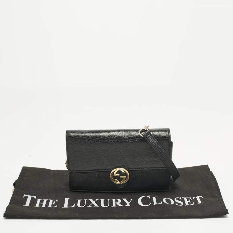 Pre Owned Gucci Black Leather Interlocking G Dollar Chain Wallet