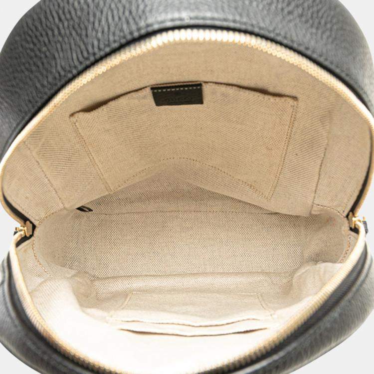Pre Owned Gucci Black Pebbled Calfskin Soho Chain Backpack