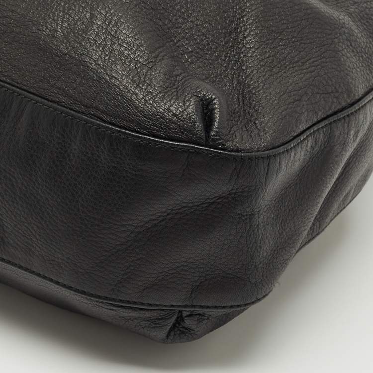 Pre Owned Gucci Black Leather Large Wave Hobo