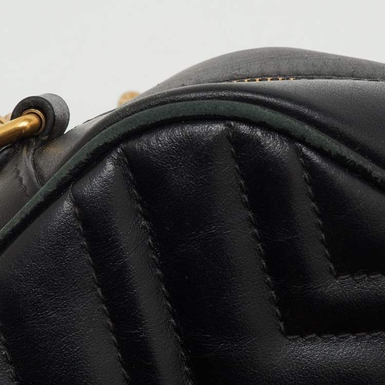 Pre Owned Gucci Black Matelassé Leather Small GG Marmont Camera Bag