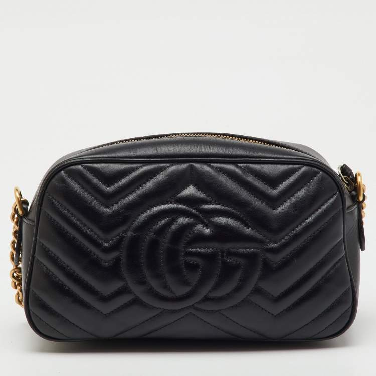 Pre Owned Gucci Black Matelassé Leather Small GG Marmont Camera Bag