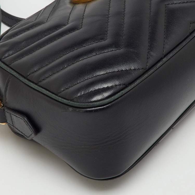 Pre Owned Gucci Black Matelassé Leather Small GG Marmont Camera Bag