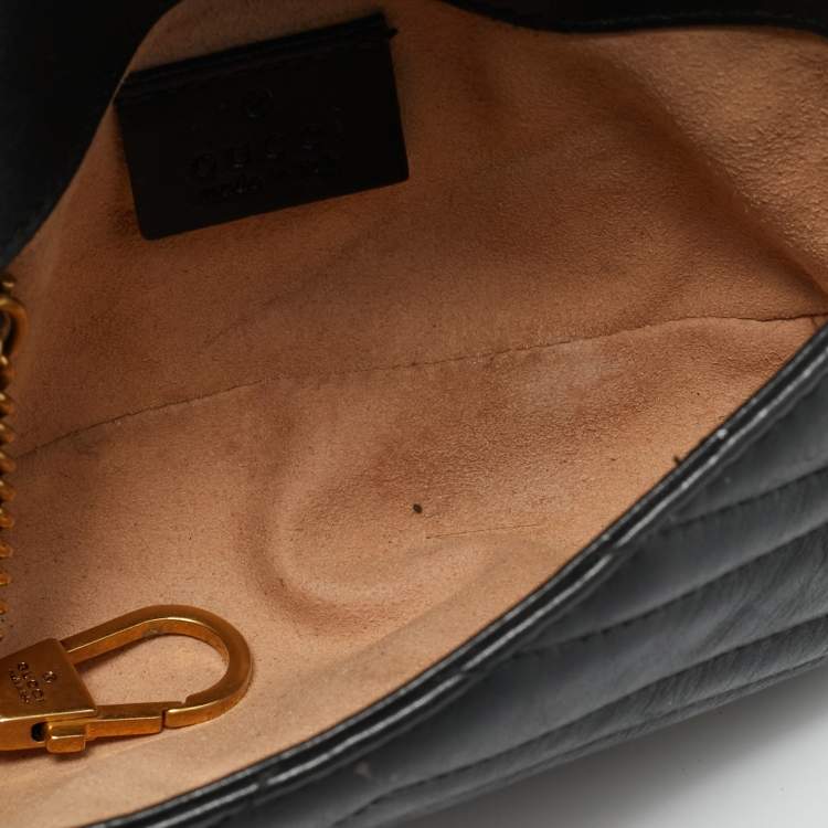 Pre Owned Gucci Black Matelassé Leather Super Mini GG Marmont Crossbody Bag