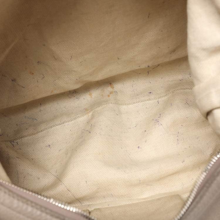 Pre Owned Gucci Taupe Leather Soho Disco Hobo