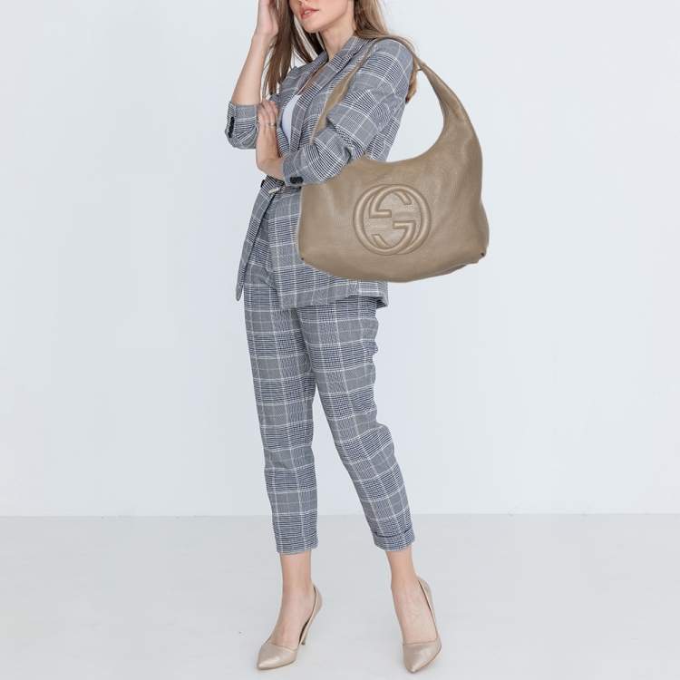 Pre Owned Gucci Taupe Leather Soho Disco Hobo