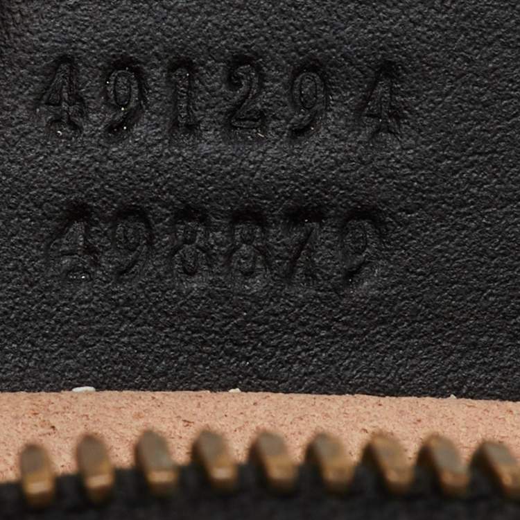 Pre Owned Gucci Black Leather Animal Studs GG Marmont Belt Bag