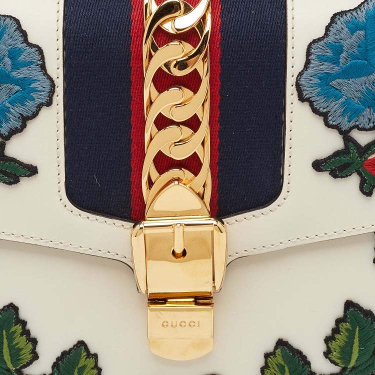 Pre Owned Gucci White Leather Floral Embroidered Medium Sylvie Top Handle Bag
