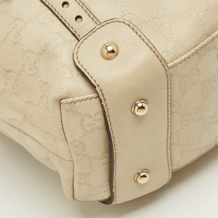 مملوكة مسبقًا Gucci Cream Guccissima Leather Pelham Bag