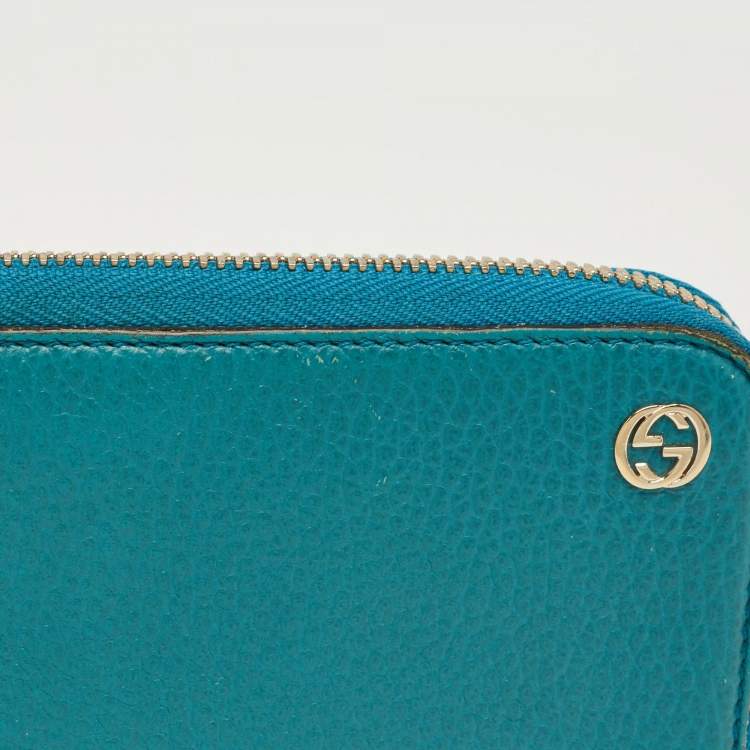 Pre Owned Gucci Turquoise Blue Leather Interlocking G Zip Around Wallet