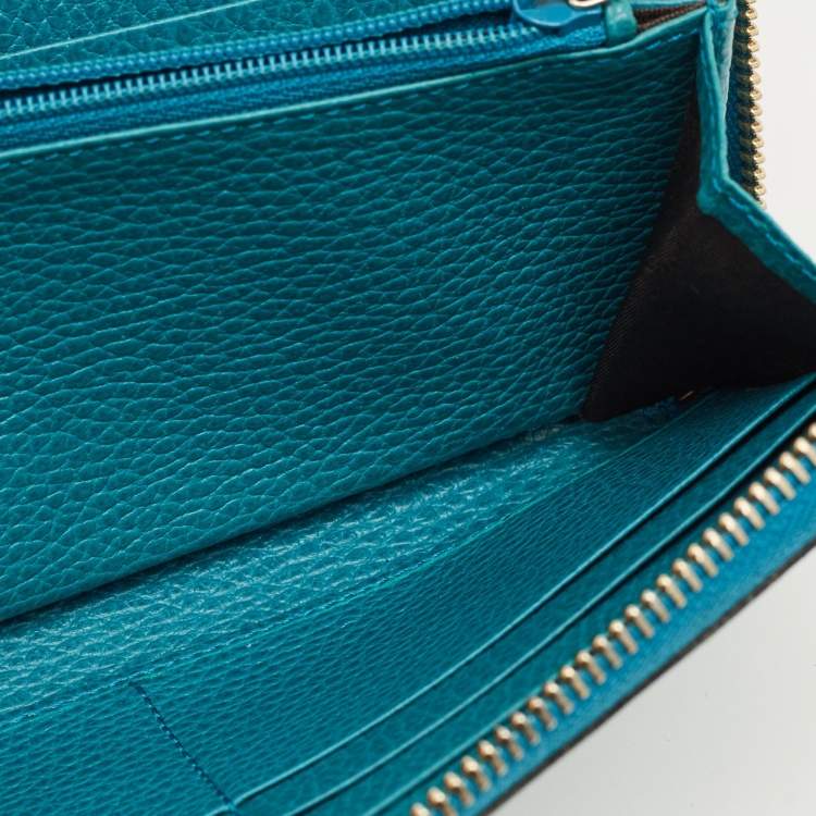 Pre Owned Gucci Turquoise Blue Leather Interlocking G Zip Around Wallet