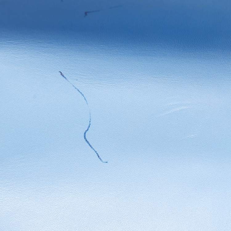 Pre Owned Gucci Light Blue Leather Mini Web Chain Sylvie Shoulder Bag