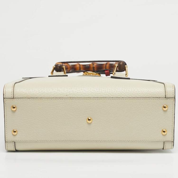 Pre Owned Gucci Off White Leather Small Bamboo Diana Tote