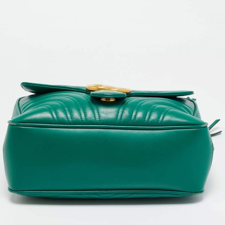 Pre Owned Gucci Green Matelasse Leather GG Marmont Camera Top Handle Bag