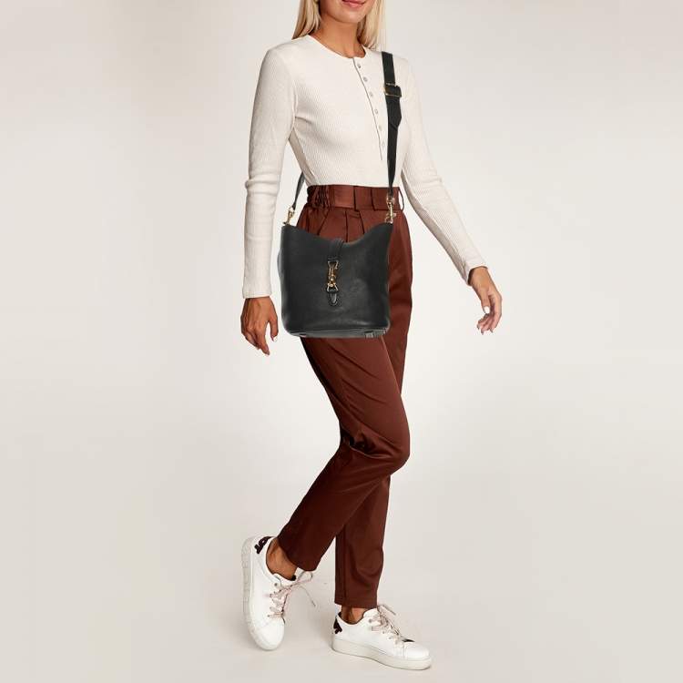 Pre Owned Gucci Black Leather Jackie Bucket bag