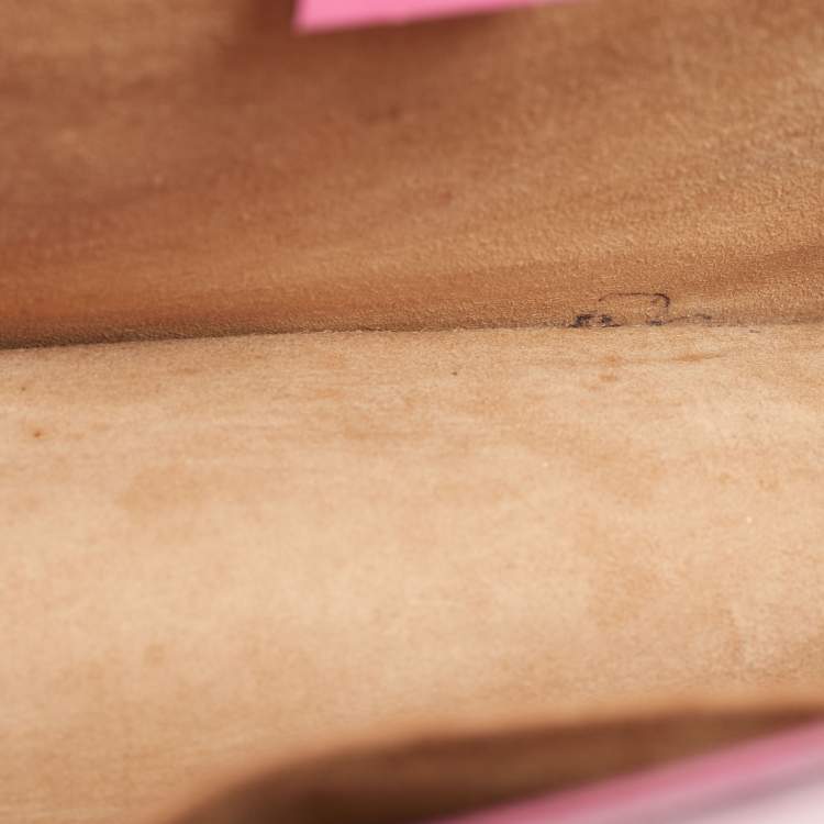 Pre Owned Gucci Fuchsia Leather Medium Web Sylvie Top Handle Bag