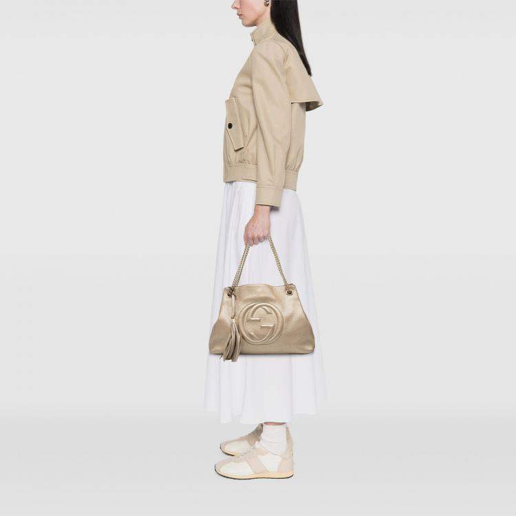 Pre Owned Gucci Gold Medium Metallic Leather Soho Chain Tote