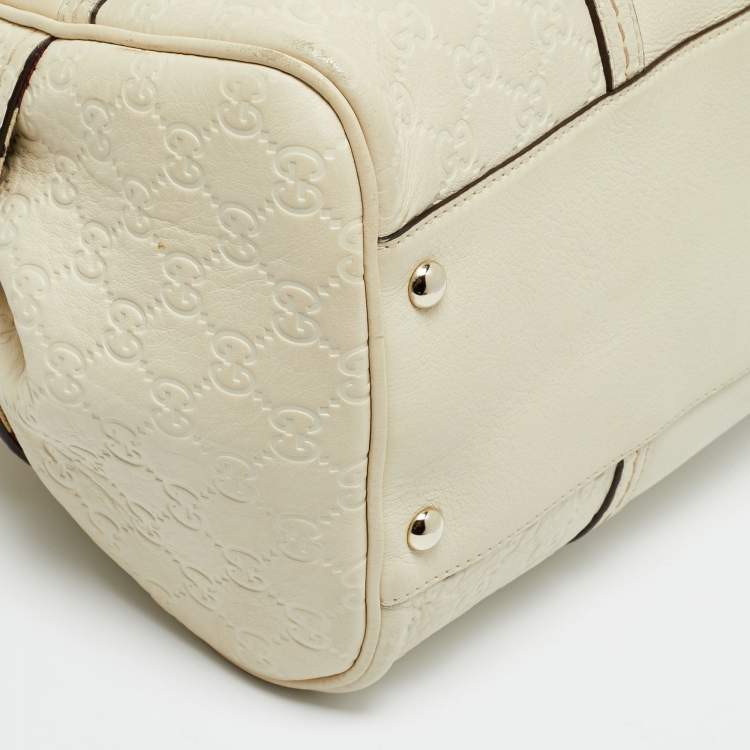 Pre Owned Gucci Off White Guccissima Leather Signoria Satchel