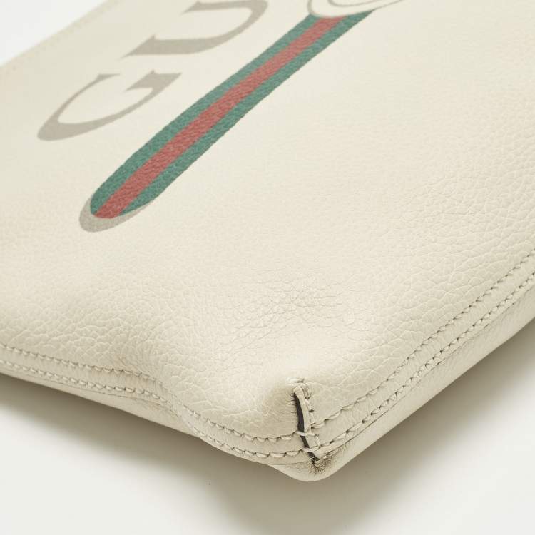Pre Owned Gucci Logo Print Off White Leather Zip Pouch