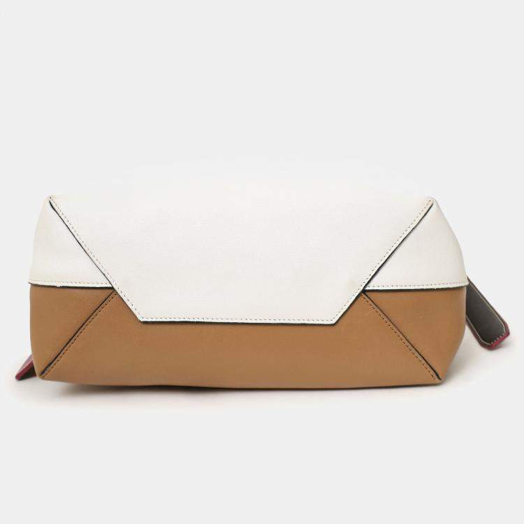 Pre Owned Celine Beige/White Leather Twisted Cabas Bag