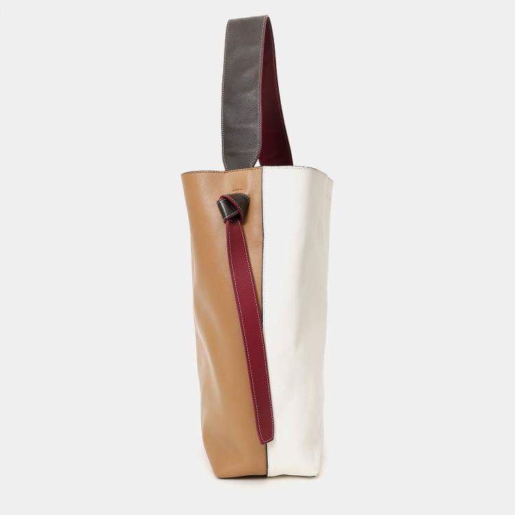 Pre Owned Celine Beige/White Leather Twisted Cabas Bag