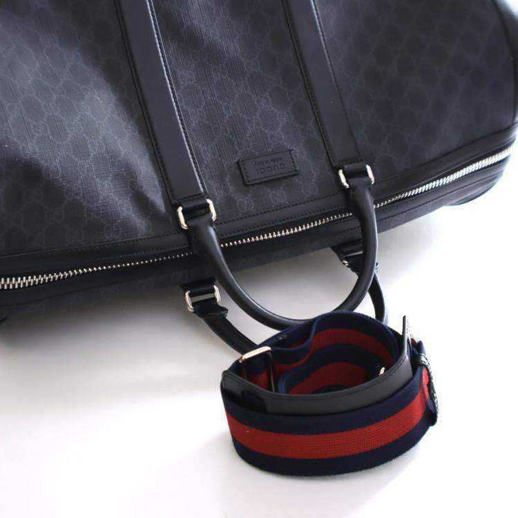Pre Owned Gucci Large GG Supreme Duffle
