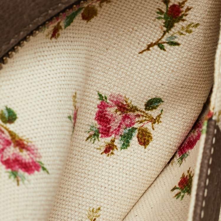 Pre Owned Gucci Neo Vintage Beige/Ebony GG Supreme Canvas Messenger Bag