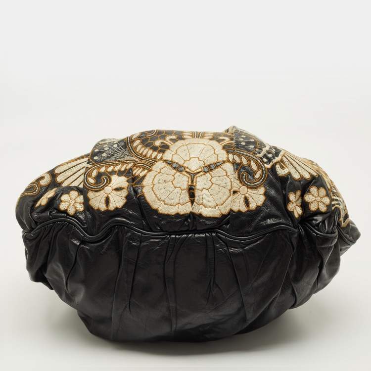 Pre Owned Gucci Embroidered Hysteria Black Leather Hobo