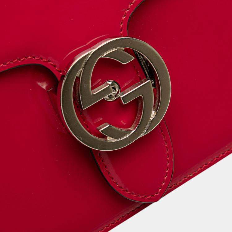مملوكة مسبقًا Gucci Red Medium Patent Dollar Interlocking G Crossbody