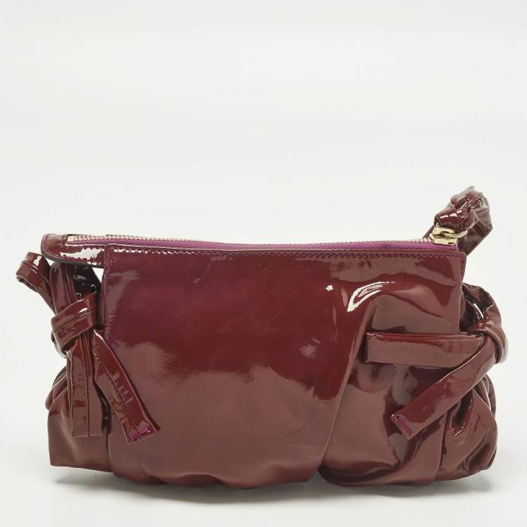 Pre Owned Gucci Hysteria Purple Patent Leather Clutch