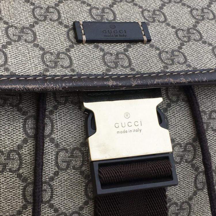 Pre Owned Gucci Beige Supreme Single Buckle Backpack