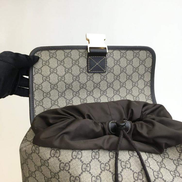 Pre Owned Gucci Beige Supreme Single Buckle Backpack