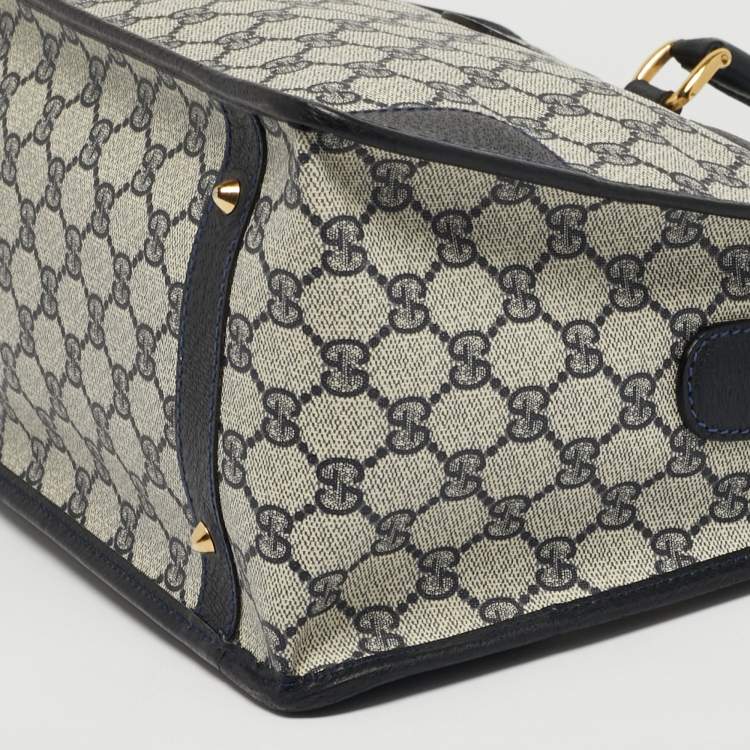 مملوكة مسبقًا حقيبة يد غوتشي فاتحة زرقاء/بيج GG قماش سوبرم جلد عتيقة