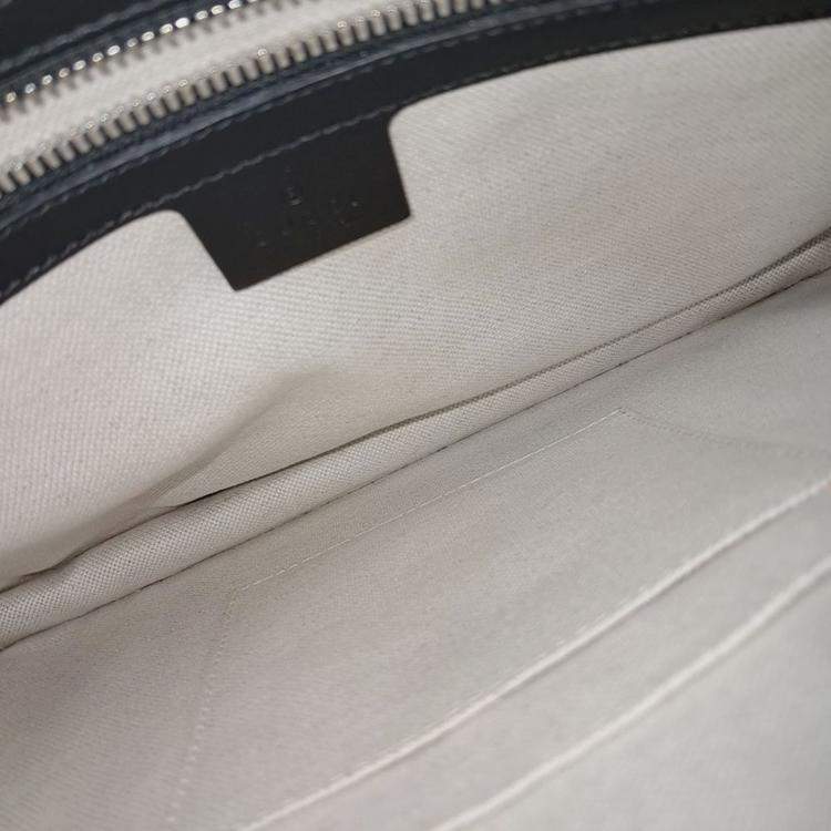 Pre Owned حقيبة كلتش غوتشي جلد منقوشة سوداء