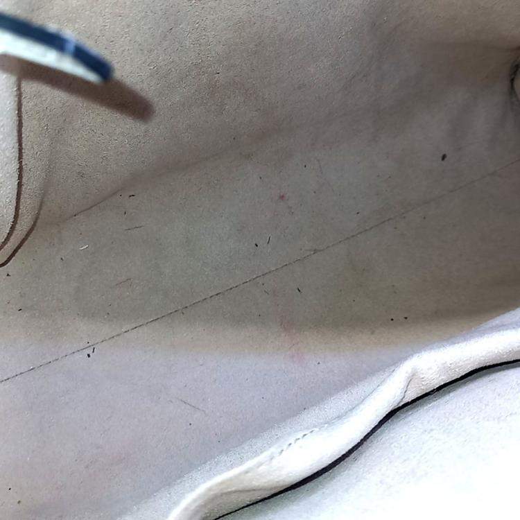 Pre Owned Gucci White Leather GG Dahlia Chain Shoulder Bag