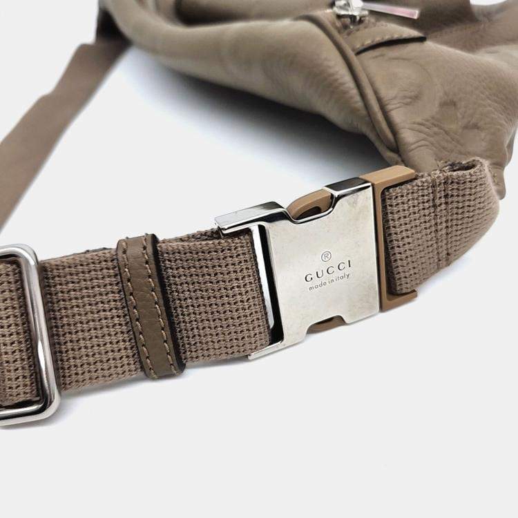Pre Owned Gucci Beige Leather GG Embossed Belt Bag