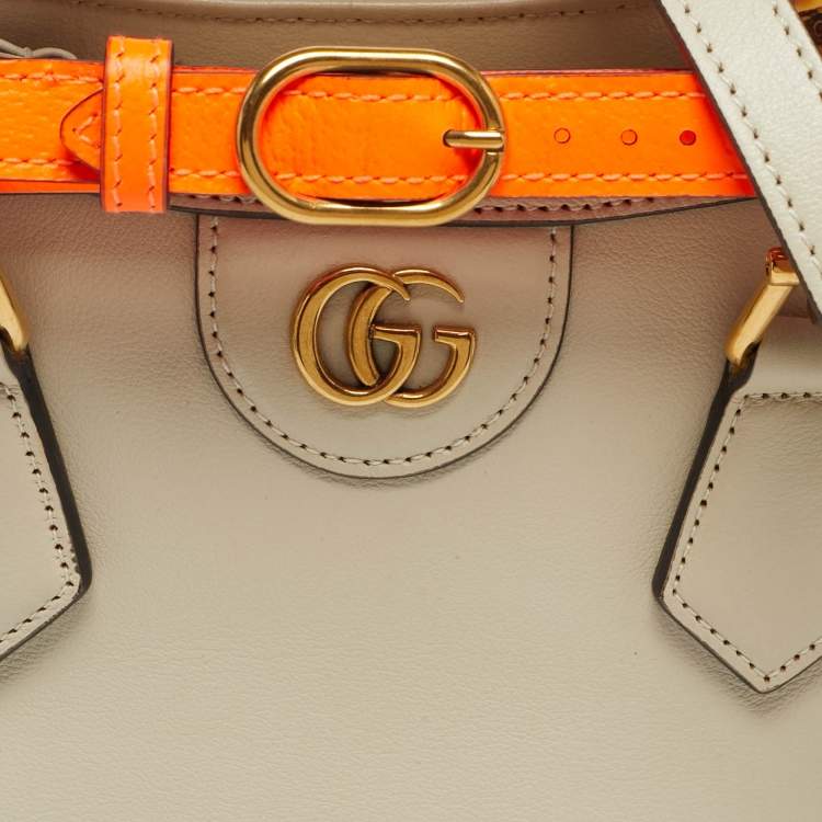 Pre Owned Gucci Bamboo Diana Mni Off White Leather Tote