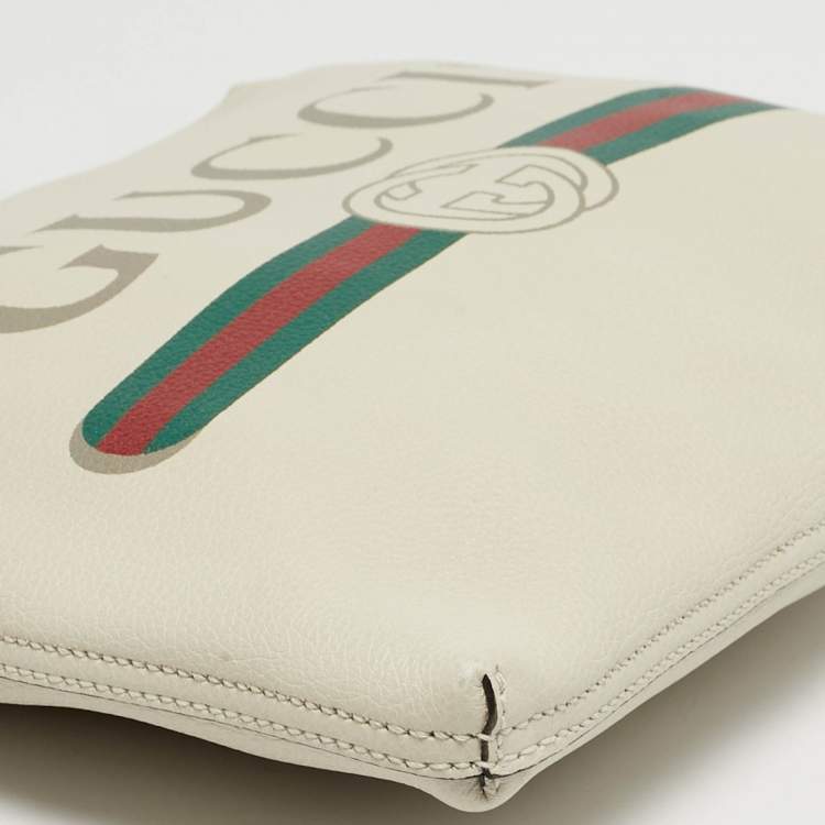 Pre Owned Gucci Logo Print Off White Leather Zip Pouch