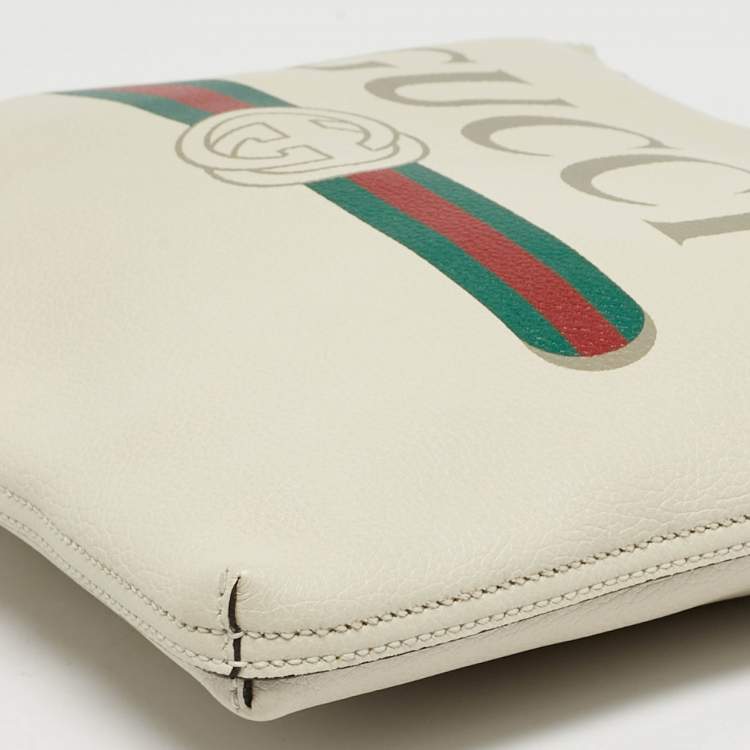 Pre Owned Gucci Logo Print Off White Leather Zip Pouch