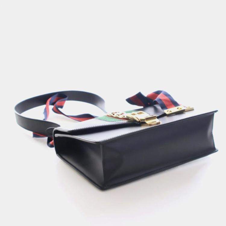 Pre Owned Gucci Medium Calfskin Sylvie